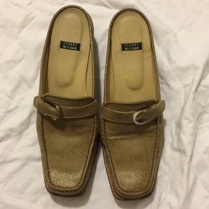 Stuart Weitzman Beige/Tan Embossed Mule/Loafers.